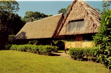 lodgie na Manu