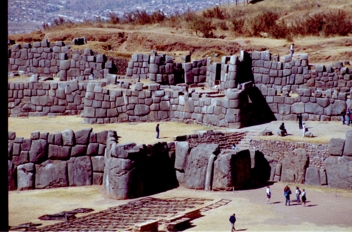 Sacsayhuaman 9